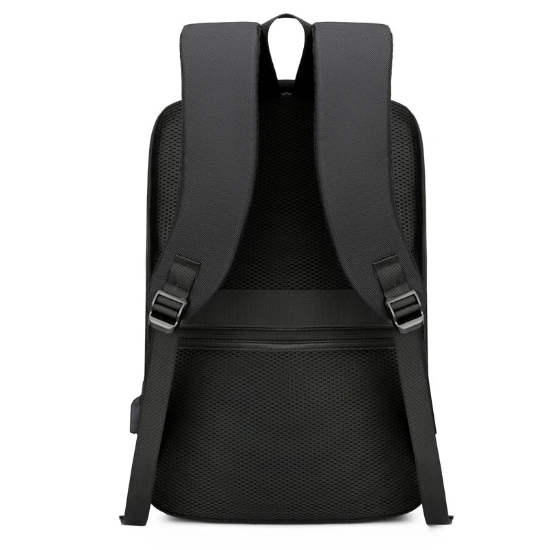 Mochila para portátil con compartimentos NAVY de diseño elegante negro